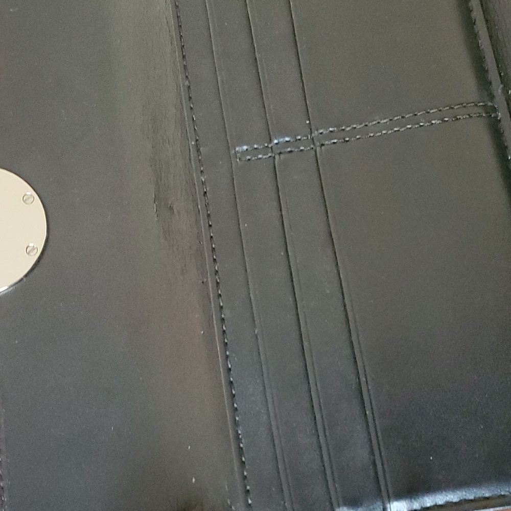 Coach wallet with Silver clasp - Picture 7 of 7